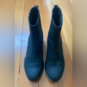 Sorel Lolla Chelsea Waterproof Black Suede Ankle Bootie